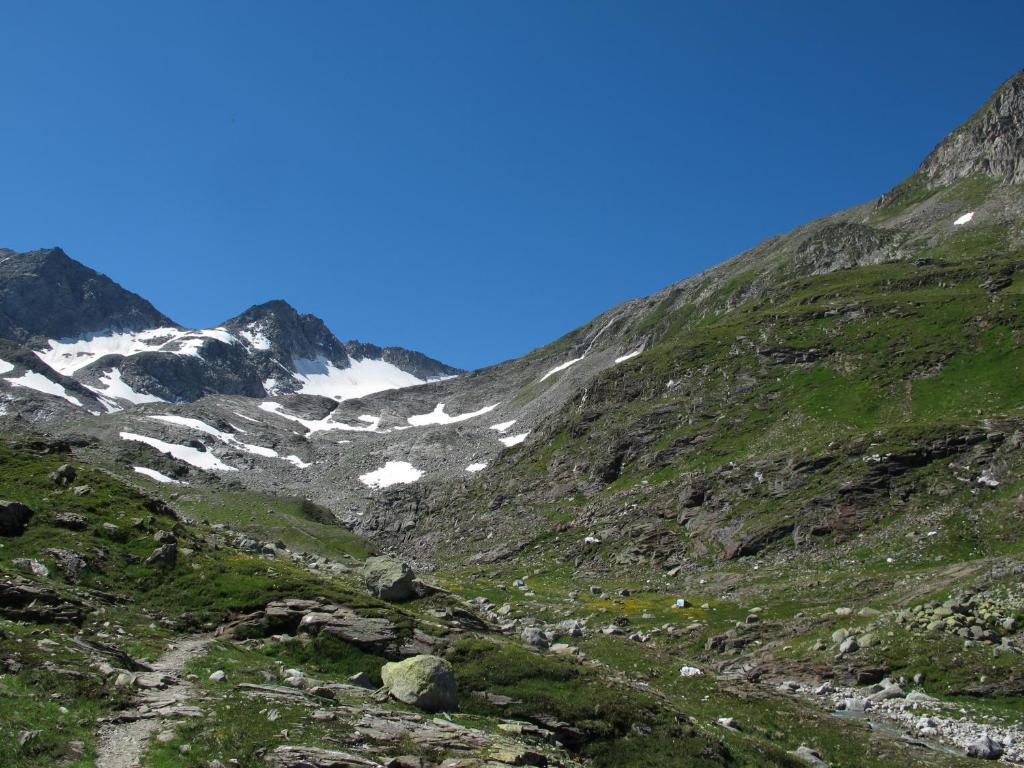 Pension Dorfplatzl Fusch an der Grossglocknerstrasse エクステリア 写真